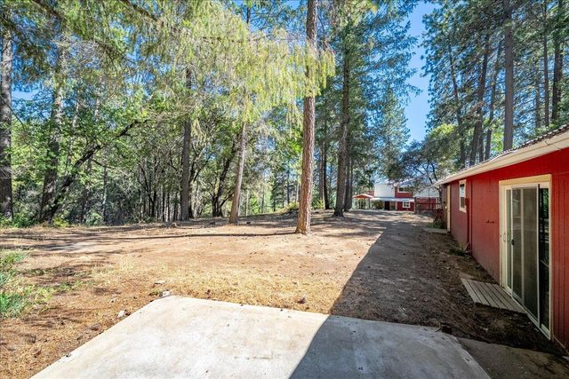 1360 Loka Ln, Greenwood, CA 95635