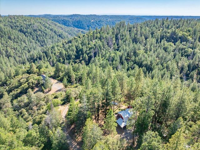 1360 Loka Ln, Greenwood, CA 95635