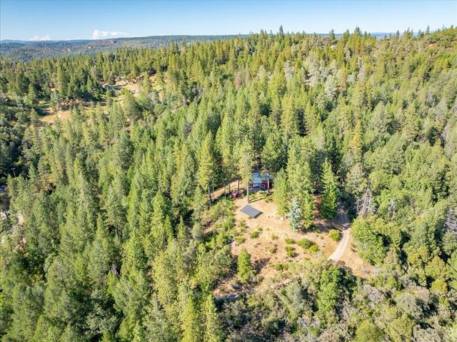 1360 Loka Ln, Greenwood, CA 95635