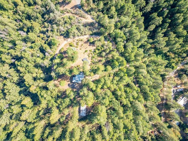 1360 Loka Ln, Greenwood, CA 95635