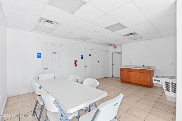 4007 N Harbor City Boulevard 205, Melbourne, FL 32935