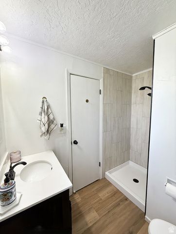 6042 W 5700 S, Hooper, UT 84315