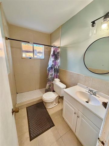 218 SW 1st Court, Pompano Beach, FL 33060