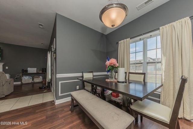 140 Moonstone Court, Jacksonville, NC 28546