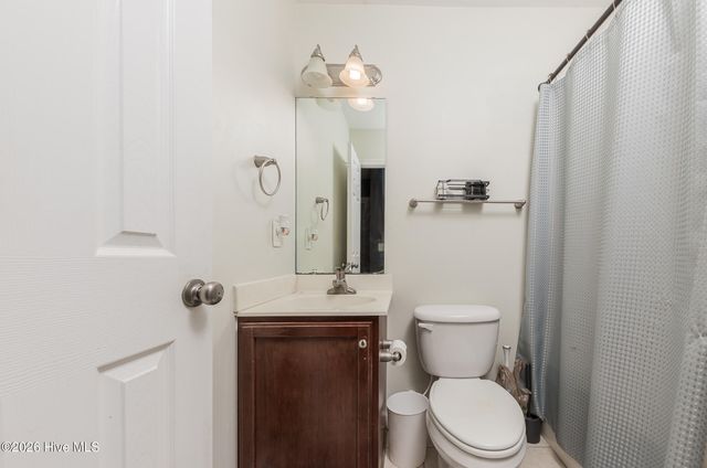 140 Moonstone Court, Jacksonville, NC 28546