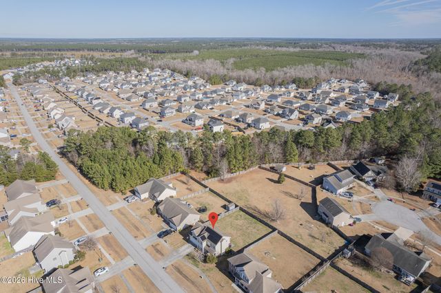 140 Moonstone Court, Jacksonville, NC 28546