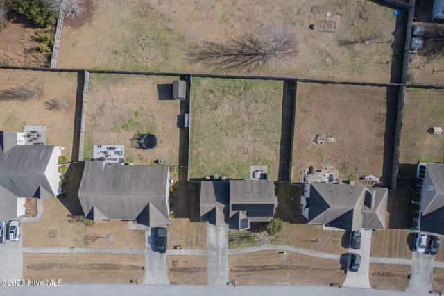 140 Moonstone Court, Jacksonville, NC 28546