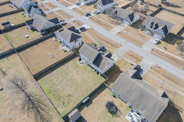 140 Moonstone Court, Jacksonville, NC 28546