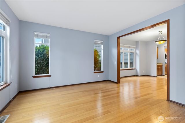 5926 SE 2nd Court, Renton, WA 98059