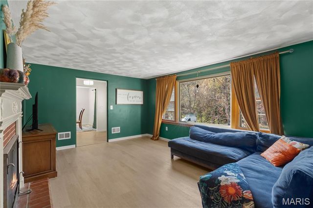 2249 Norside Drive, Alton, IL 62002