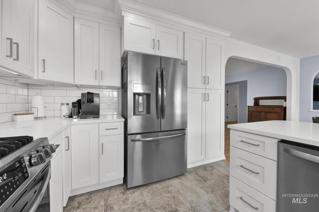 1601 Essington Ct, Nampa, ID 83686