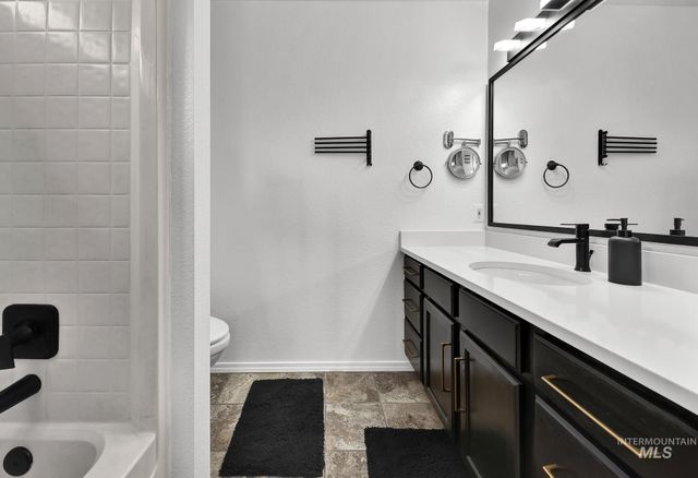 1601 Essington Ct, Nampa, ID 83686