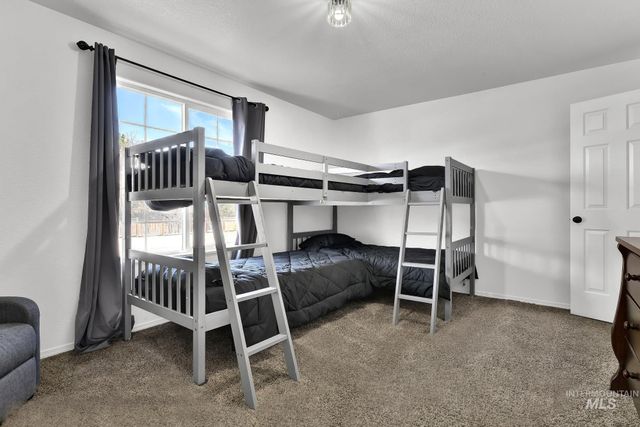 1601 Essington Ct, Nampa, ID 83686