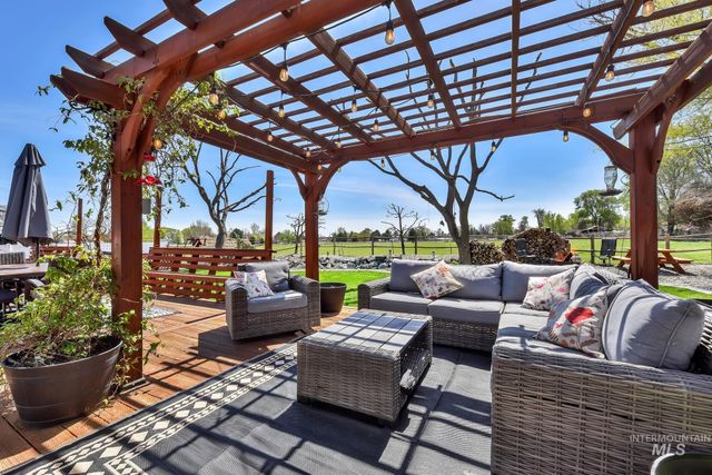 1601 Essington Ct, Nampa, ID 83686