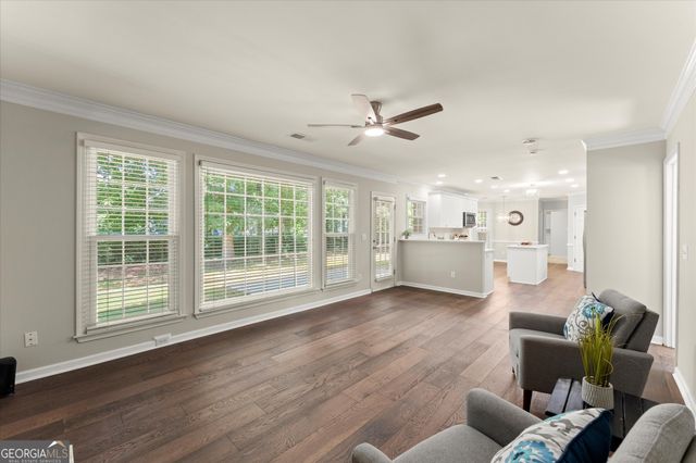 2316 Woodcrest Drive SE, Smyrna, GA 30082