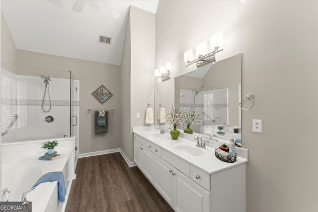 2316 Woodcrest Drive SE, Smyrna, GA 30082
