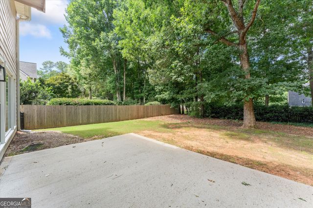 2316 Woodcrest Drive SE, Smyrna, GA 30082