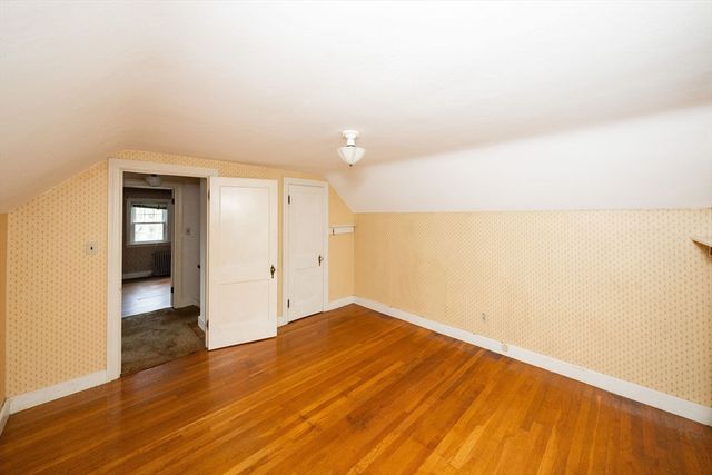 402 Prospect St, West Boylston, MA 01583