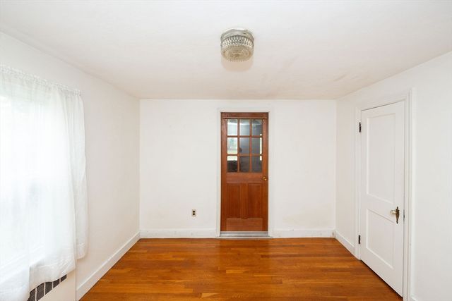 402 Prospect St, West Boylston, MA 01583