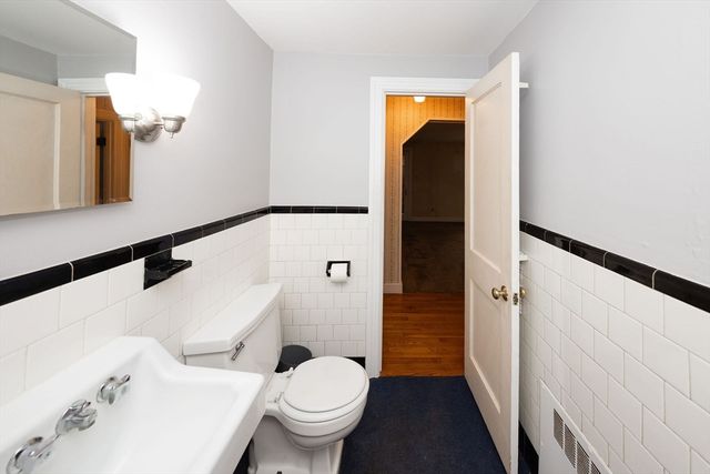 402 Prospect St, West Boylston, MA 01583