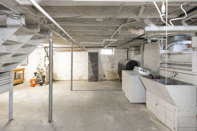 402 Prospect St, West Boylston, MA 01583