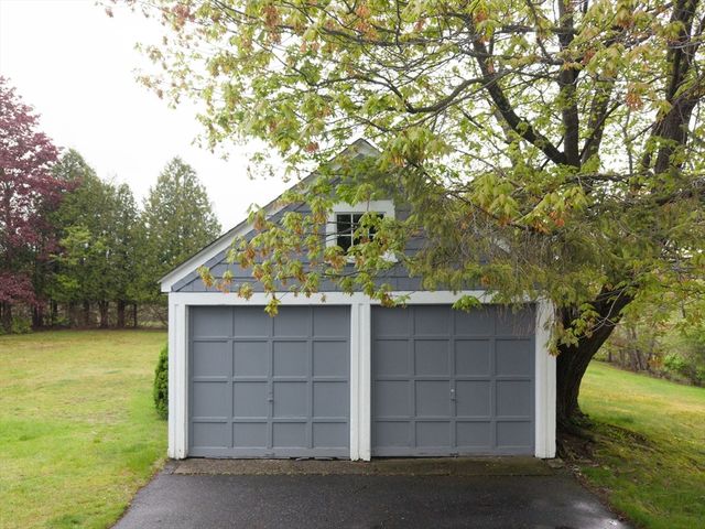 402 Prospect St, West Boylston, MA 01583