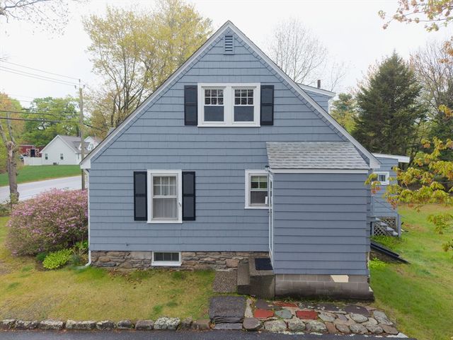 402 Prospect St, West Boylston, MA 01583