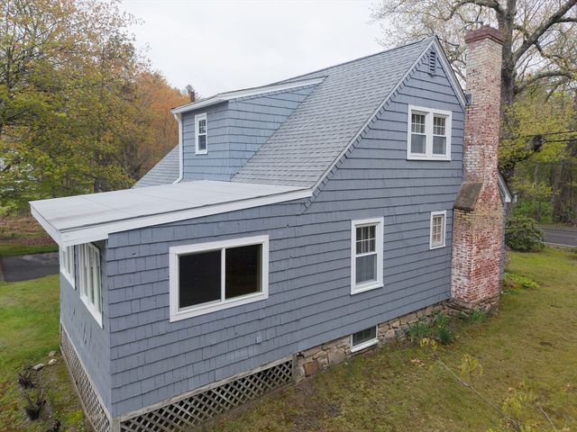 402 Prospect St, West Boylston, MA 01583