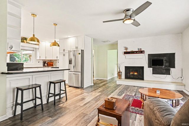 1510 Springbrook Drive, Elkhart, IN 46514