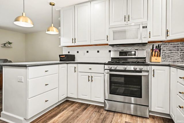 1510 Springbrook Drive, Elkhart, IN 46514