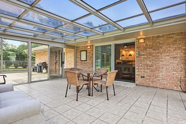 1510 Springbrook Drive, Elkhart, IN 46514