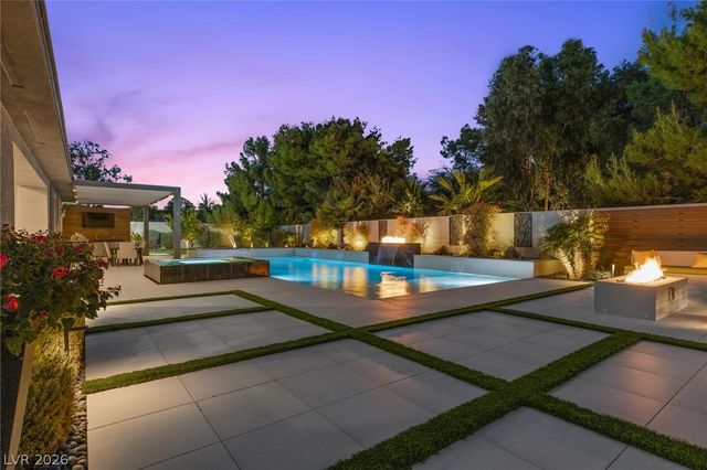 7716 Tioga Ridge Court, Las Vegas, NV 89117