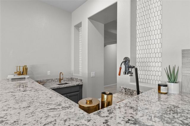 7716 Tioga Ridge Court, Las Vegas, NV 89117