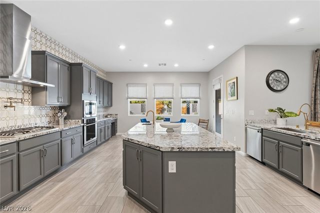 7716 Tioga Ridge Court, Las Vegas, NV 89117