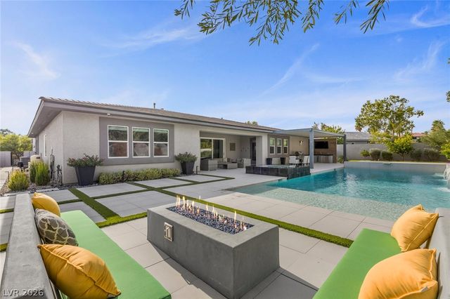 7716 Tioga Ridge Court, Las Vegas, NV 89117