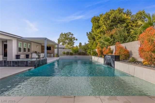 7716 Tioga Ridge Court, Las Vegas, NV 89117