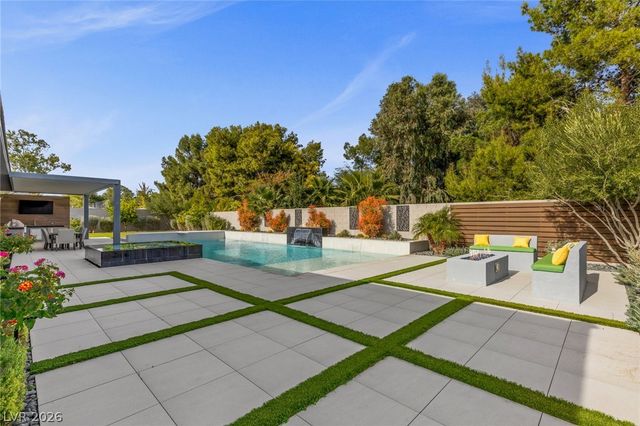 7716 Tioga Ridge Court, Las Vegas, NV 89117