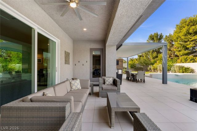 7716 Tioga Ridge Court, Las Vegas, NV 89117