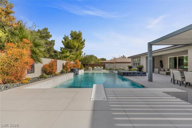 7716 Tioga Ridge Court, Las Vegas, NV 89117