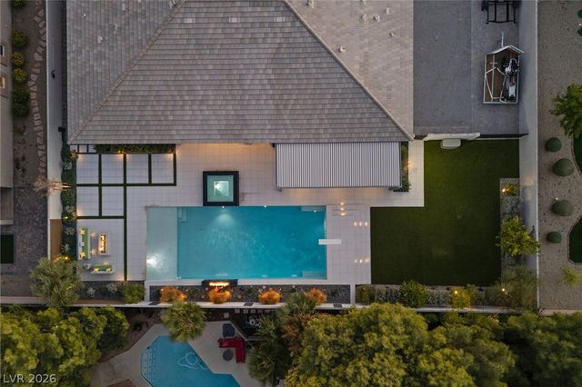 7716 Tioga Ridge Court, Las Vegas, NV 89117