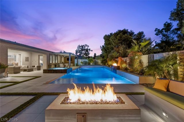 7716 Tioga Ridge Court, Las Vegas, NV 89117