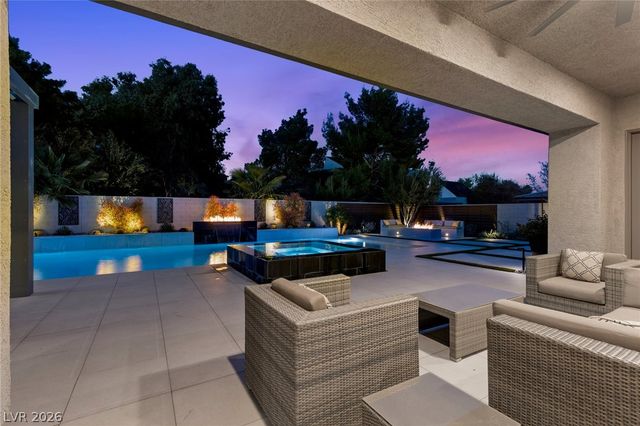 7716 Tioga Ridge Court, Las Vegas, NV 89117