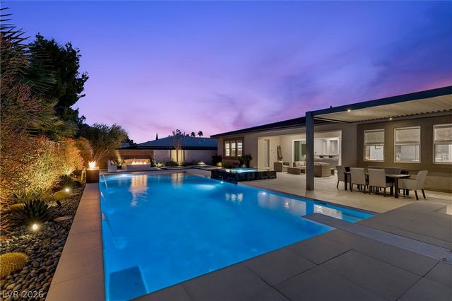 7716 Tioga Ridge Court, Las Vegas, NV 89117