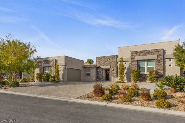 7716 Tioga Ridge Court, Las Vegas, NV 89117