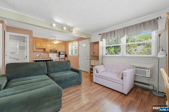 73 Highland Avenue, Bergenfield, NJ 07621