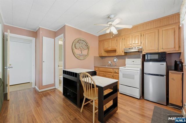 73 Highland Avenue, Bergenfield, NJ 07621