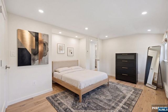 73 Highland Avenue, Bergenfield, NJ 07621