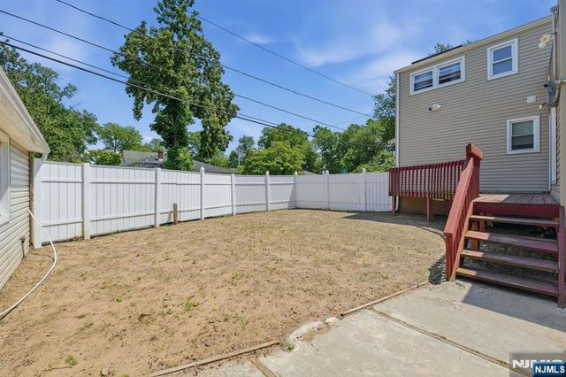 73 Highland Avenue, Bergenfield, NJ 07621