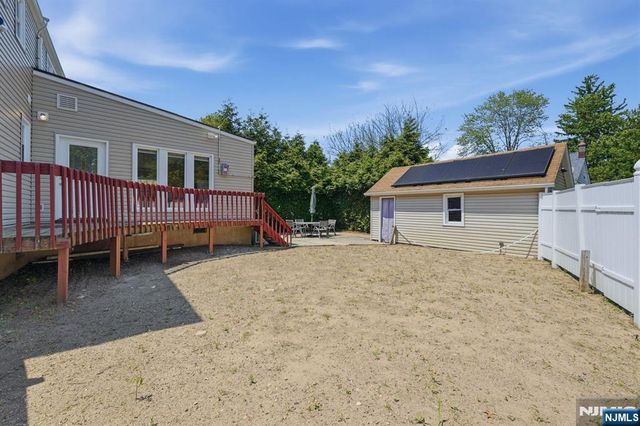 73 Highland Avenue, Bergenfield, NJ 07621