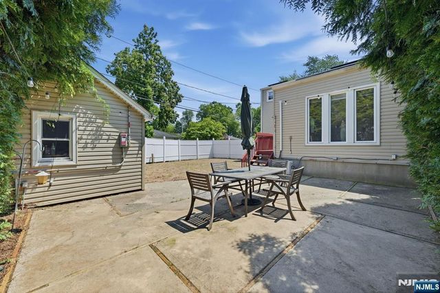 73 Highland Avenue, Bergenfield, NJ 07621